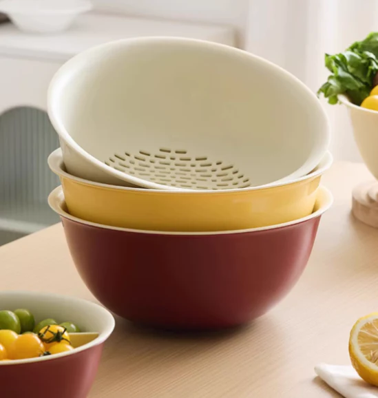 Cesta de plástico para lavar las frutas